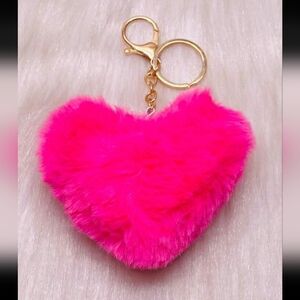 Puffball purse charm 💕